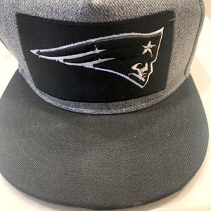 New era vintage patriots snap back hat